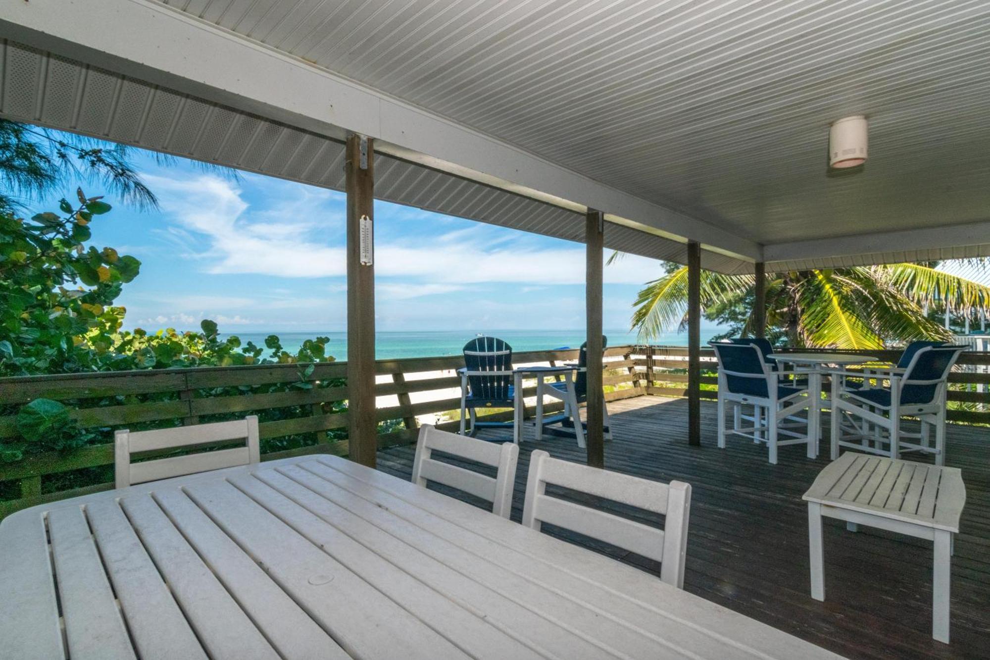 The Tiki House Villa Holmes Beach Exterior photo